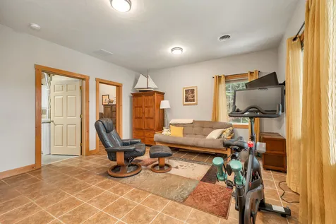 6 Follansbee Road Alexandria NH 03222