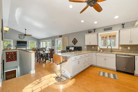 6 Follansbee Road Alexandria NH 03222