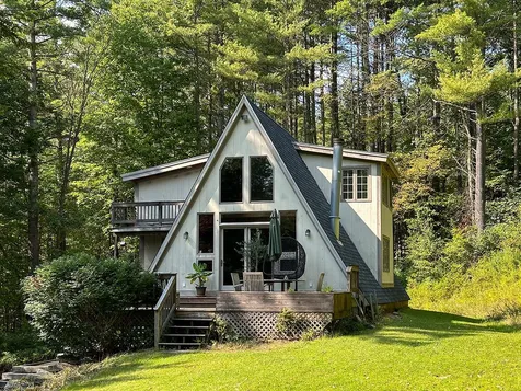 13 Valley House View Warren VT 05674