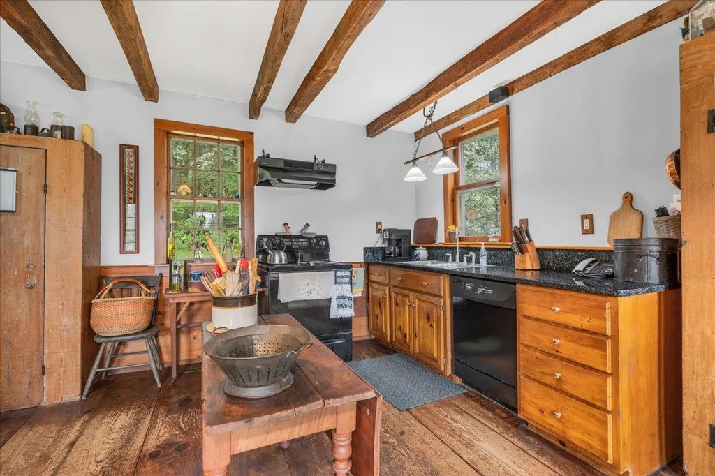 403 Hale Road Sanbornton NH 03269