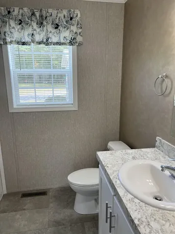 16 Pine Street Hinsdale NH 03451
