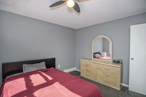 45r Chester Road Derry NH 03038