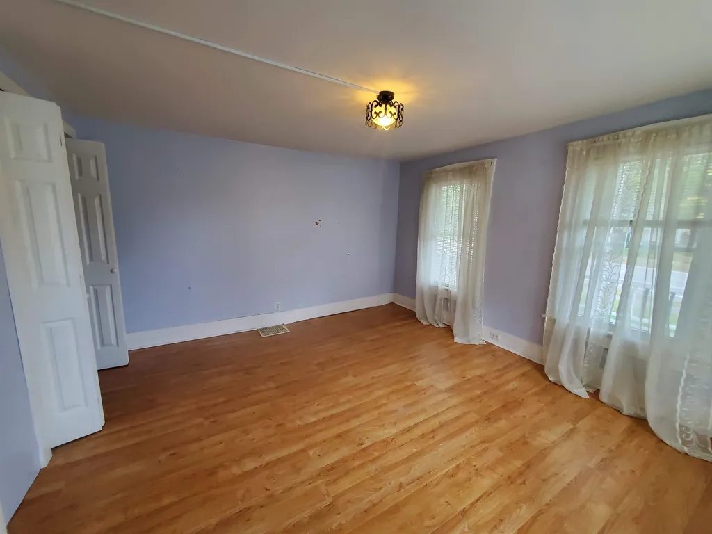 23 Canaan Street Canaan NH 03741
