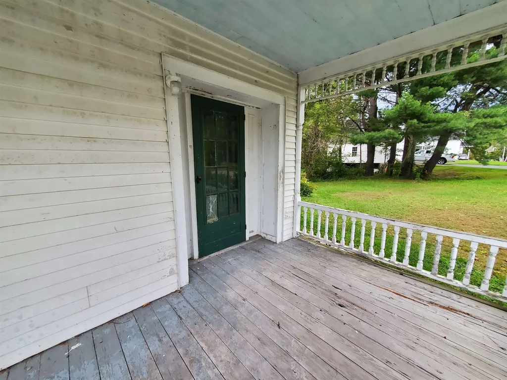 23 Canaan Street Canaan NH 03741