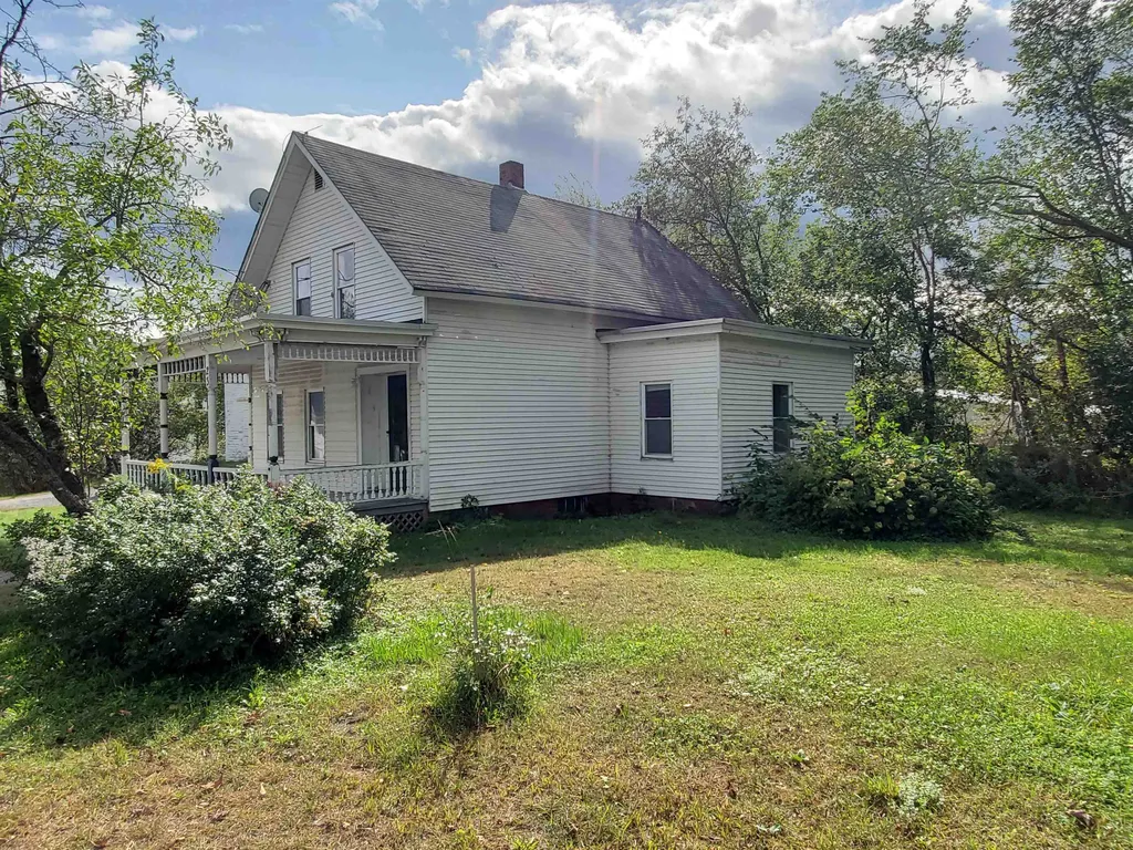 23 Canaan Street Canaan NH 03741