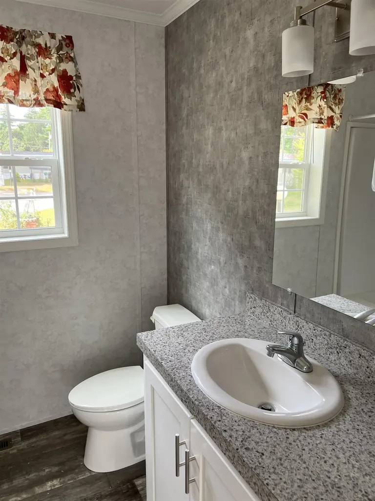 21 Cedar Street Hinsdale NH 03451