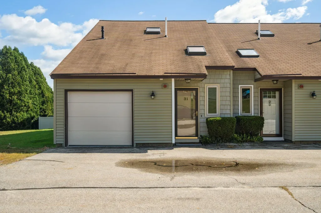 31 Tideview Drive Dover NH 03820