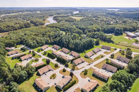 31 Tideview Drive Dover NH 03820