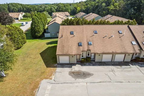 31 Tideview Drive Dover NH 03820