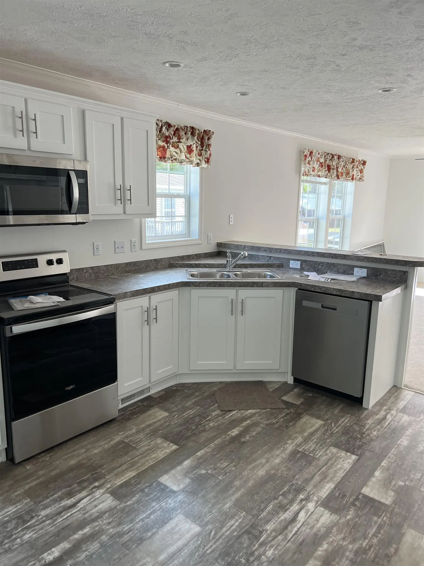 37 Robbins Street Hinsdale NH 03451