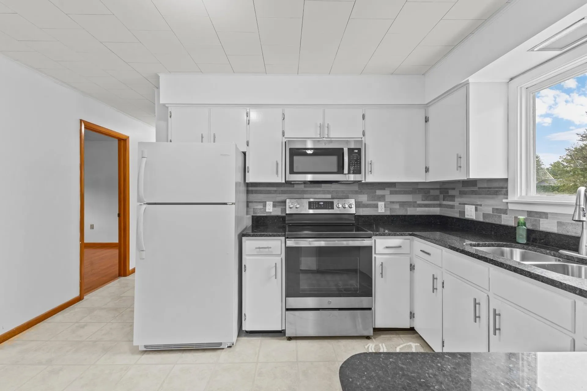 563 Creek Farm Road Colchester VT 05446