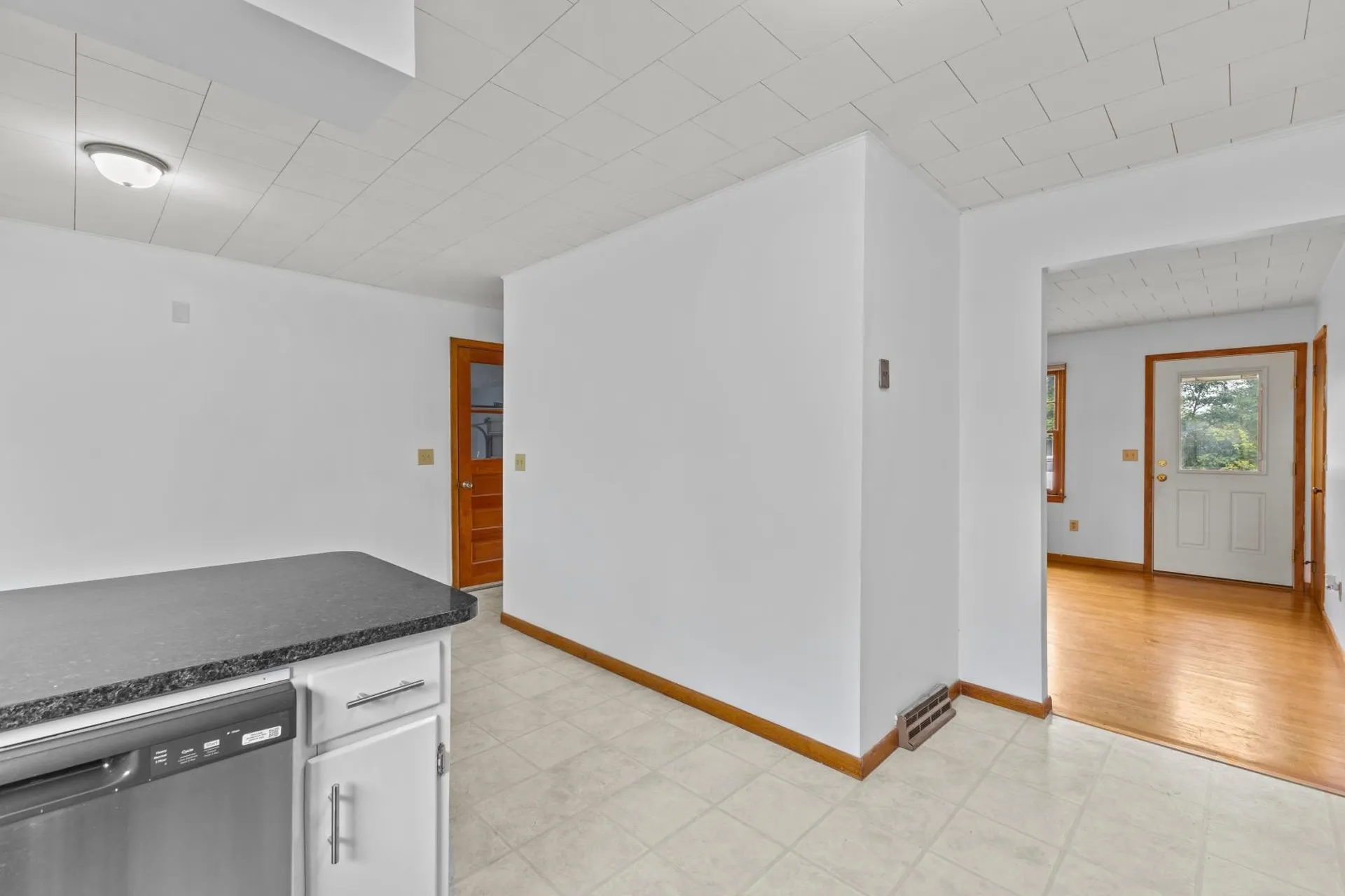 563 Creek Farm Road Colchester VT 05446