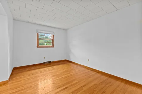 563 Creek Farm Road Colchester VT 05446