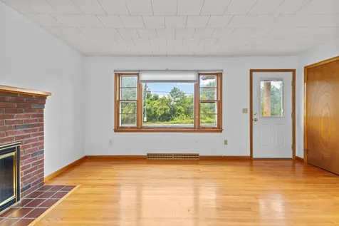 563 Creek Farm Road Colchester VT 05446