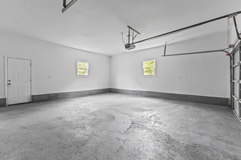 563 Creek Farm Road Colchester VT 05446