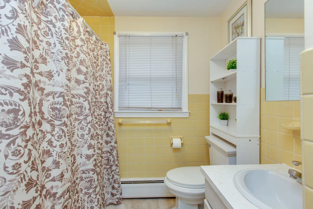 114-116 Main Dunstable Road Nashua NH 03060