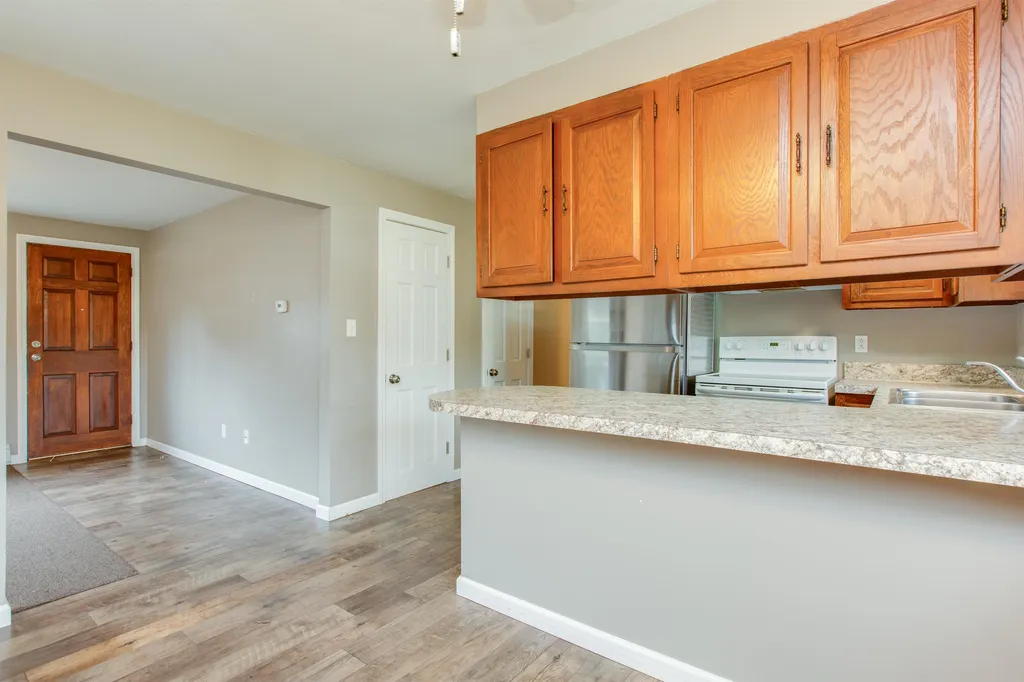 114-116 Main Dunstable Road Nashua NH 03060