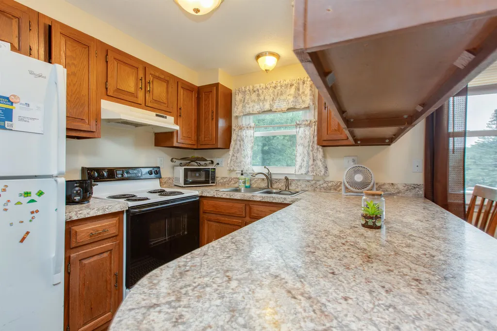 114-116 Main Dunstable Road Nashua NH 03060