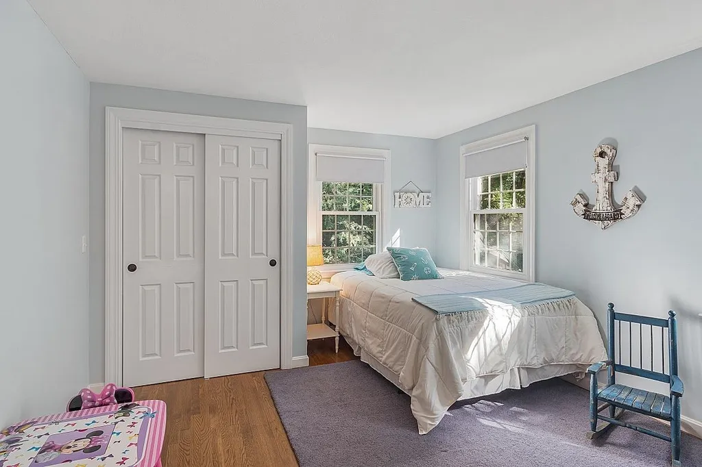 31 Blackbird Drive Bedford NH 03110