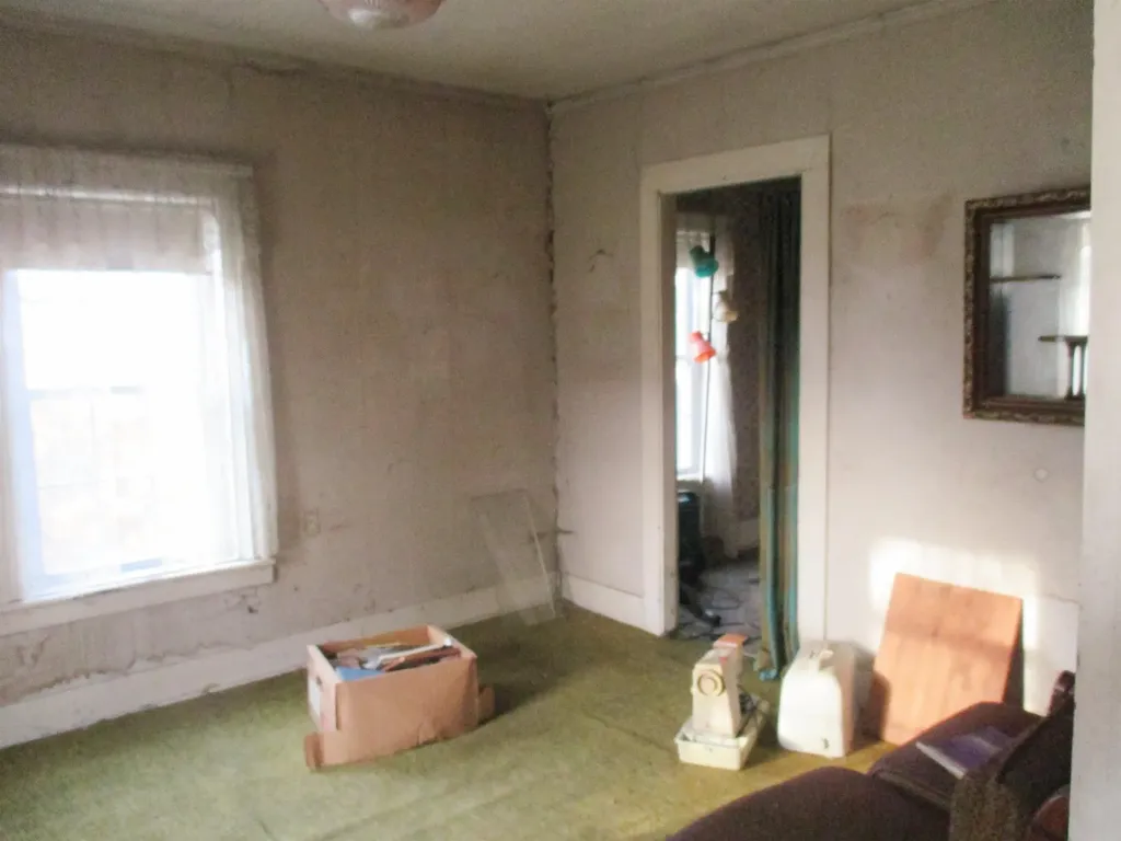 214 Farrar Road Newport Town VT 05857