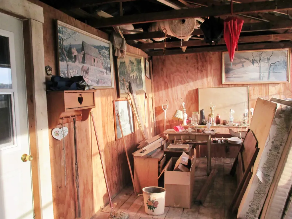 214 Farrar Road Newport Town VT 05857