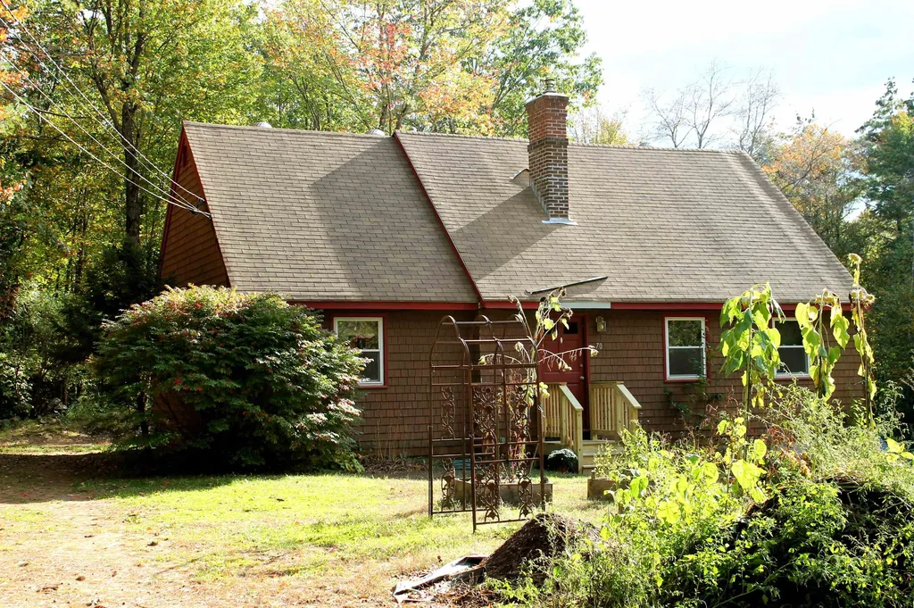 70 Burnt Hill Road Weare NH 03281