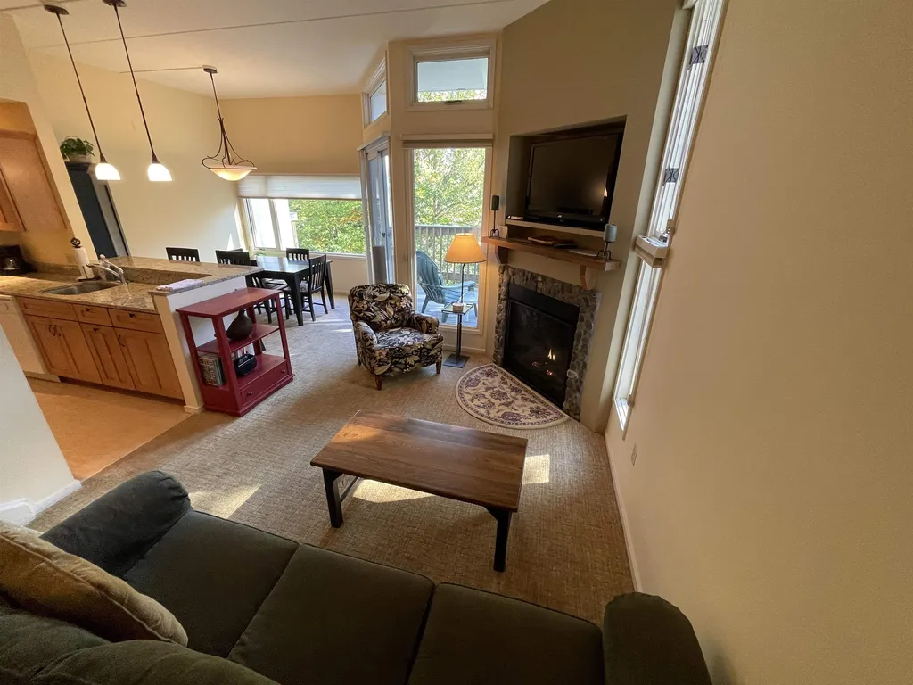 42 Lower Phase Road Warren VT 05674