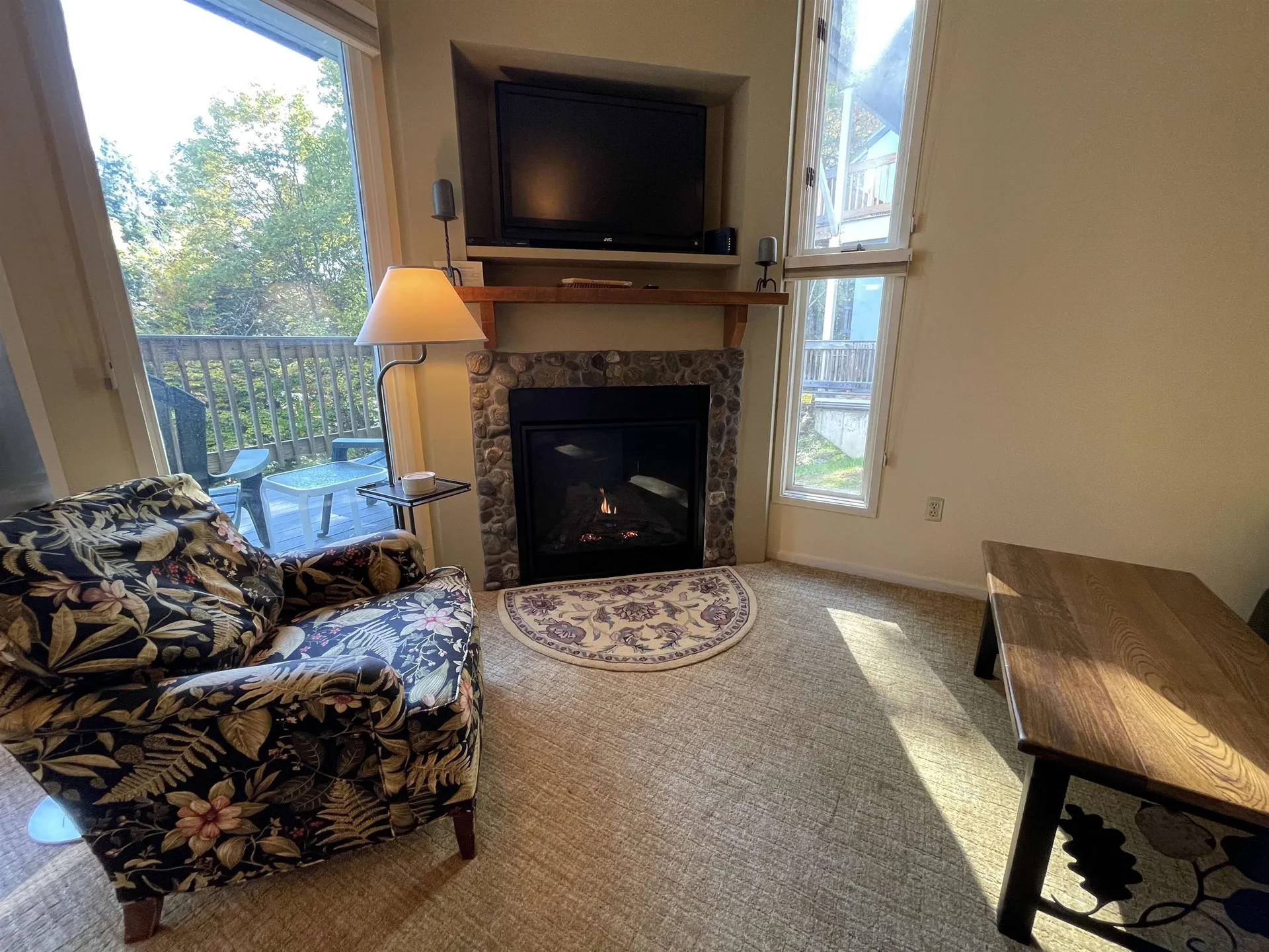 42 Lower Phase Road Warren VT 05674