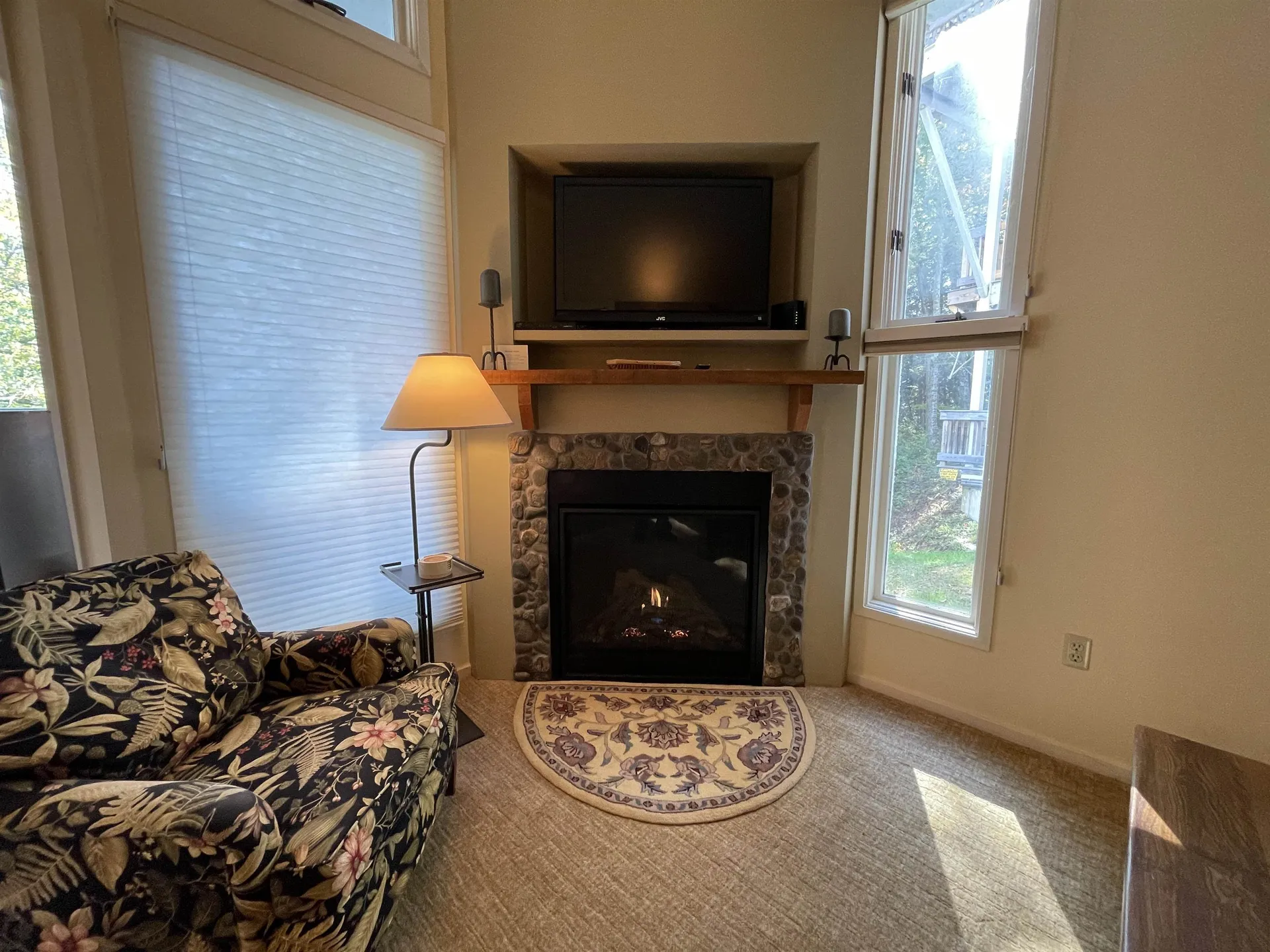 42 Lower Phase Road Warren VT 05674