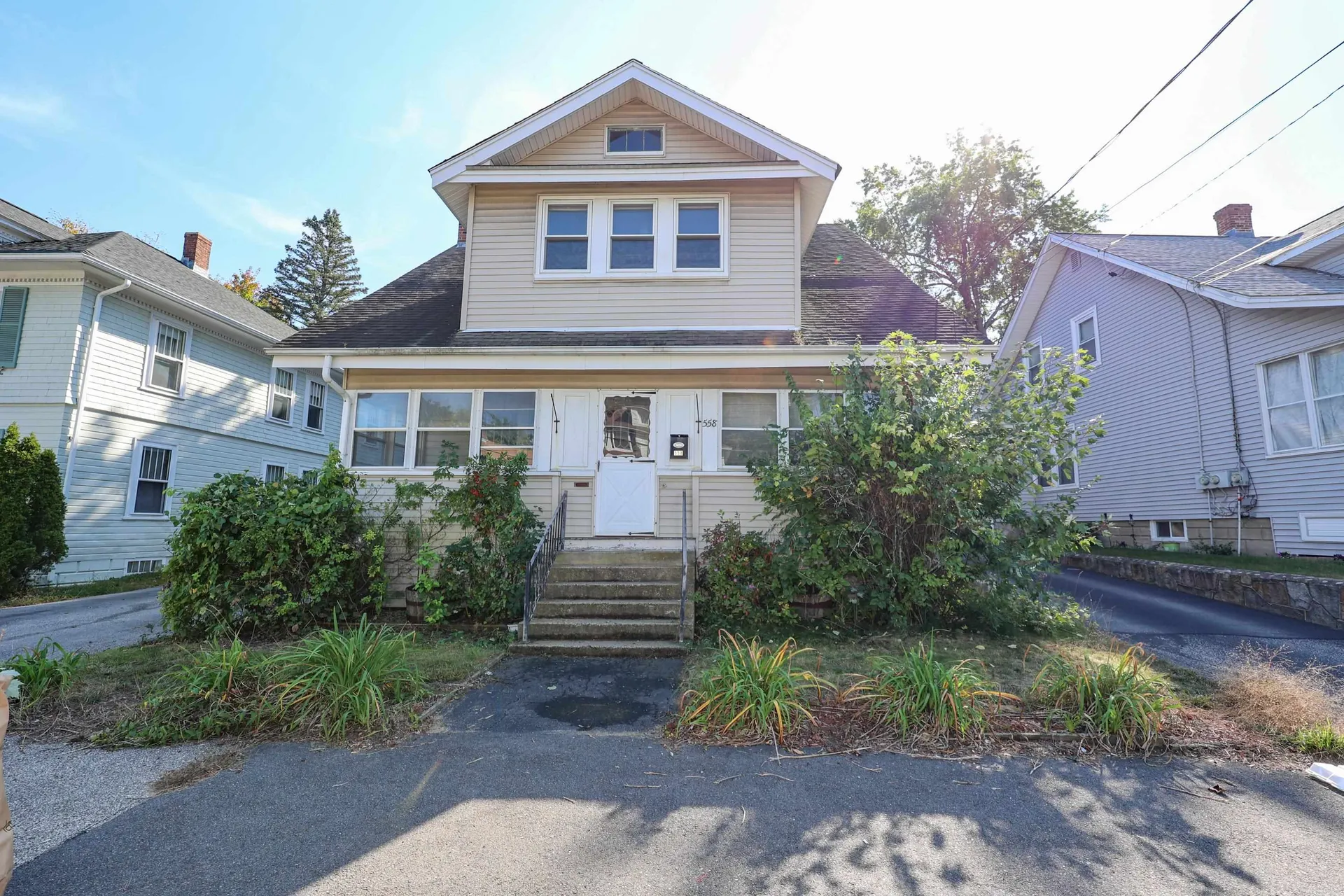 558 Kelley Street Manchester NH 03102