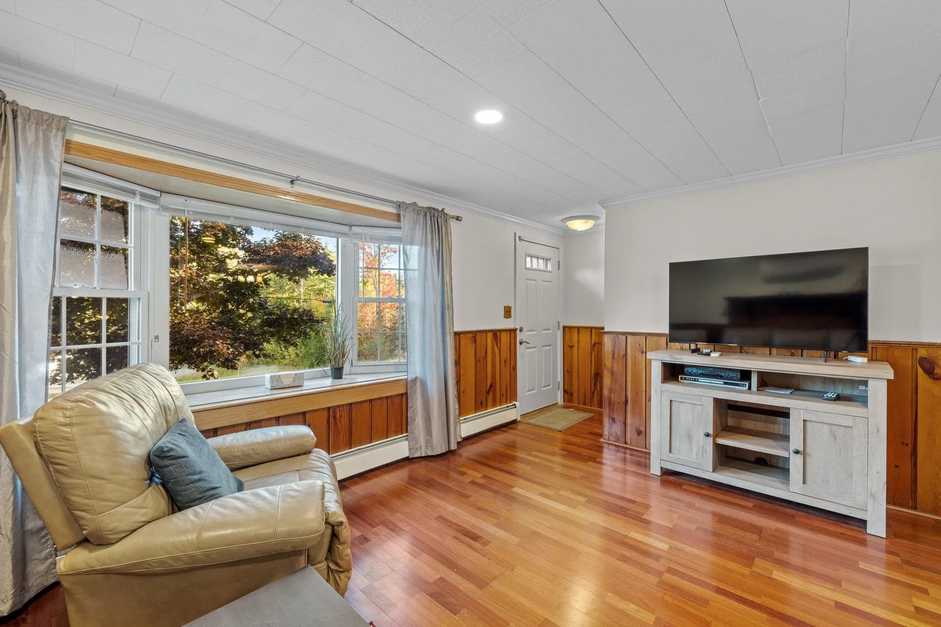 76 James Street Bethlehem NH 03574