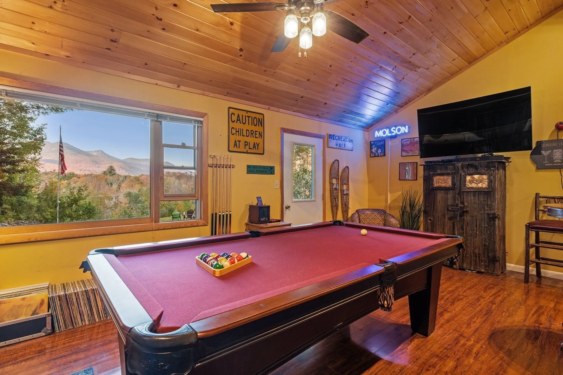 16 Sharon Hill Drive Woodstock NH 03262