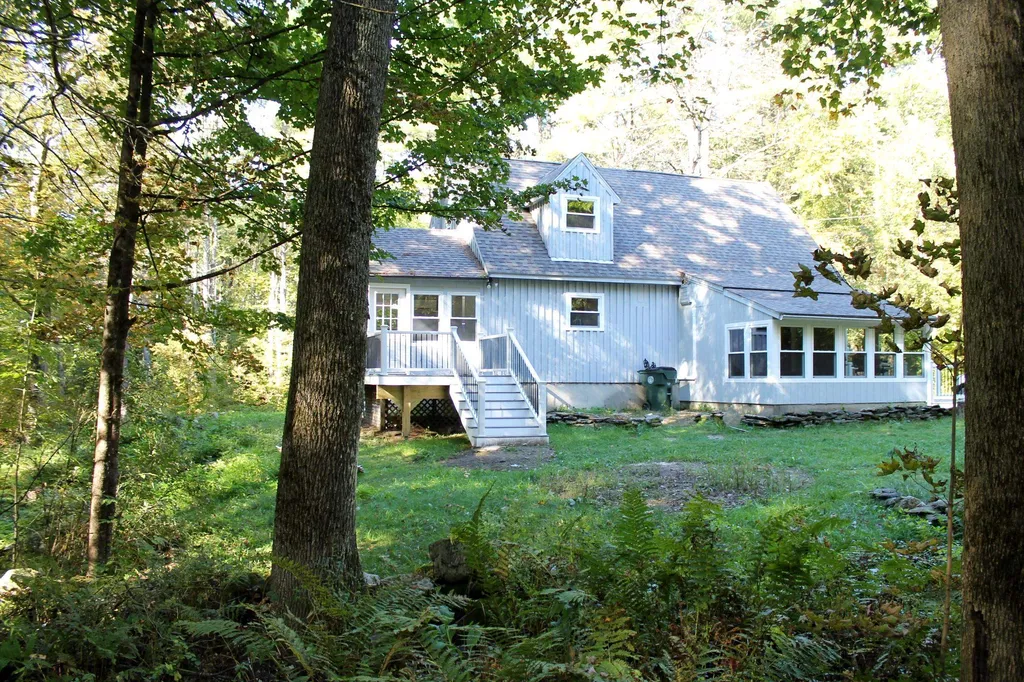 498 Mont Vernon Road New Boston NH 03070