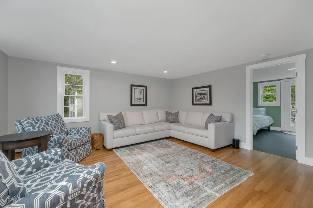 55 Water Street Meredith NH 03253