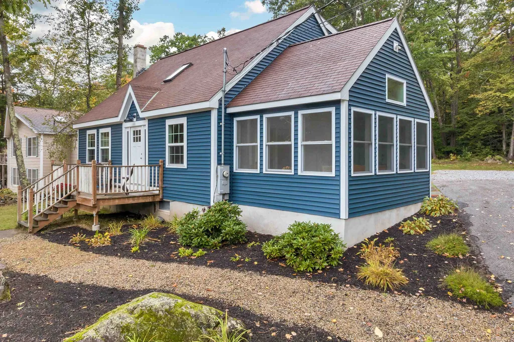 55 Water Street Meredith NH 03253