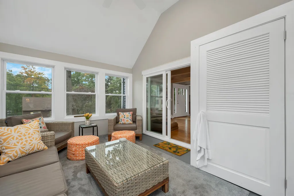 55 Water Street Meredith NH 03253
