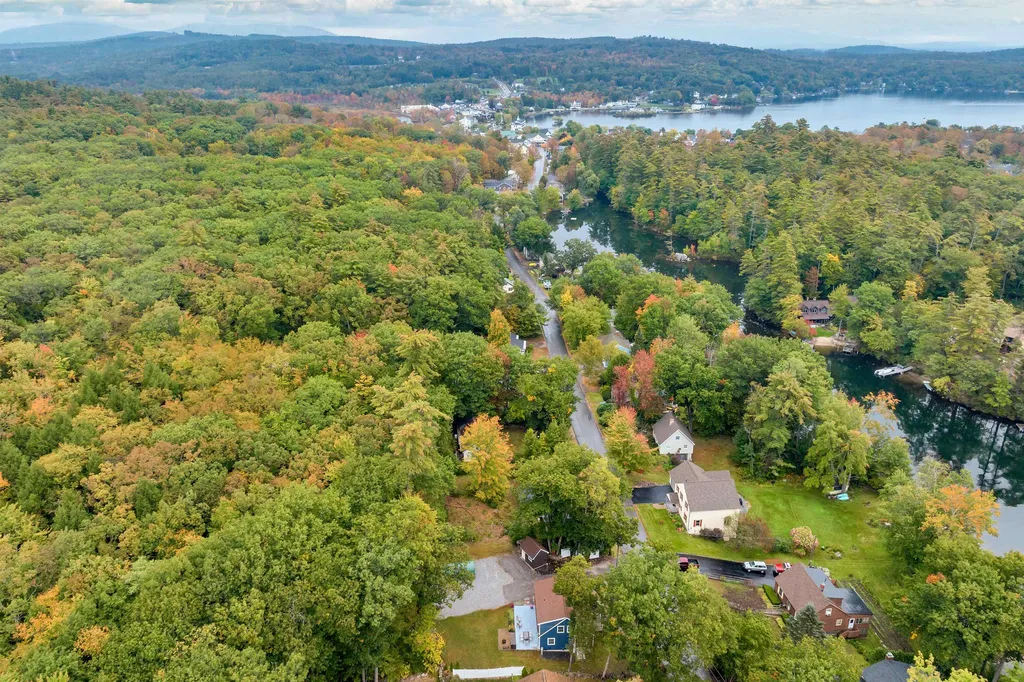 55 Water Street Meredith NH 03253