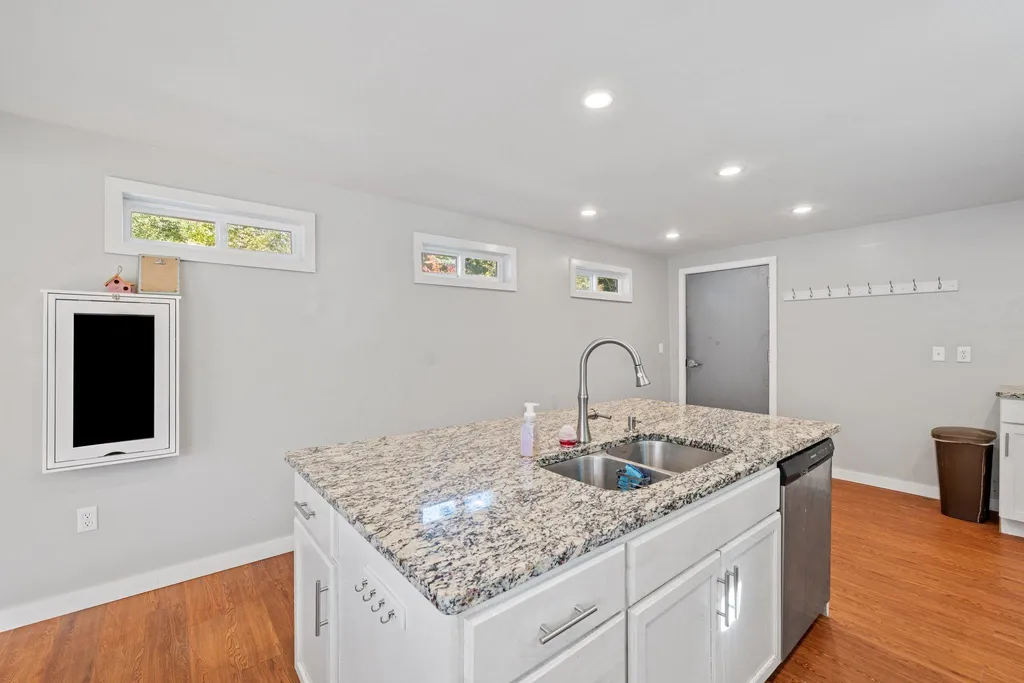 75 Pine Hill Road Wolfeboro NH 03894