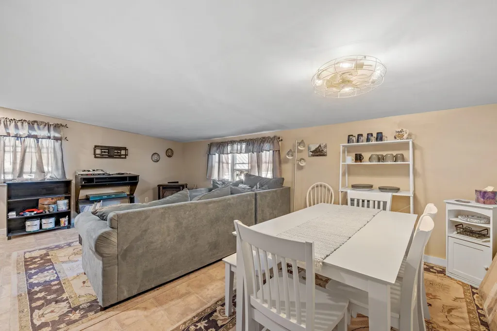 75 Pine Hill Road Wolfeboro NH 03894