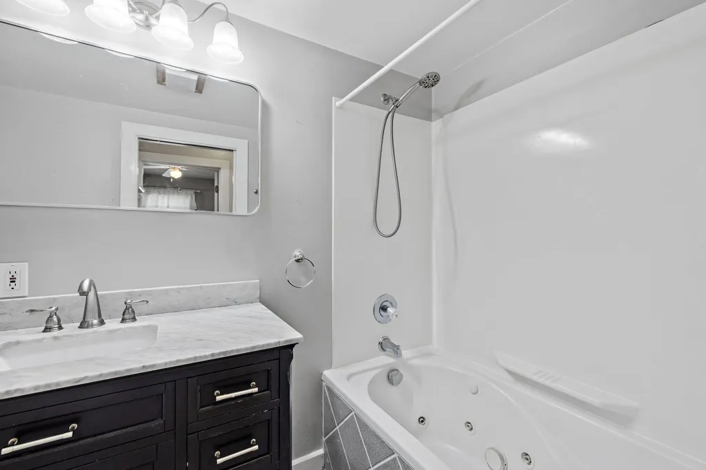 75 Pine Hill Road Wolfeboro NH 03894