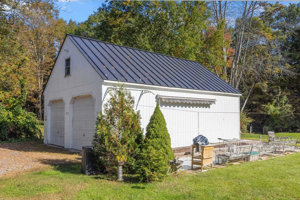 75 Pine Hill Road Wolfeboro NH 03894