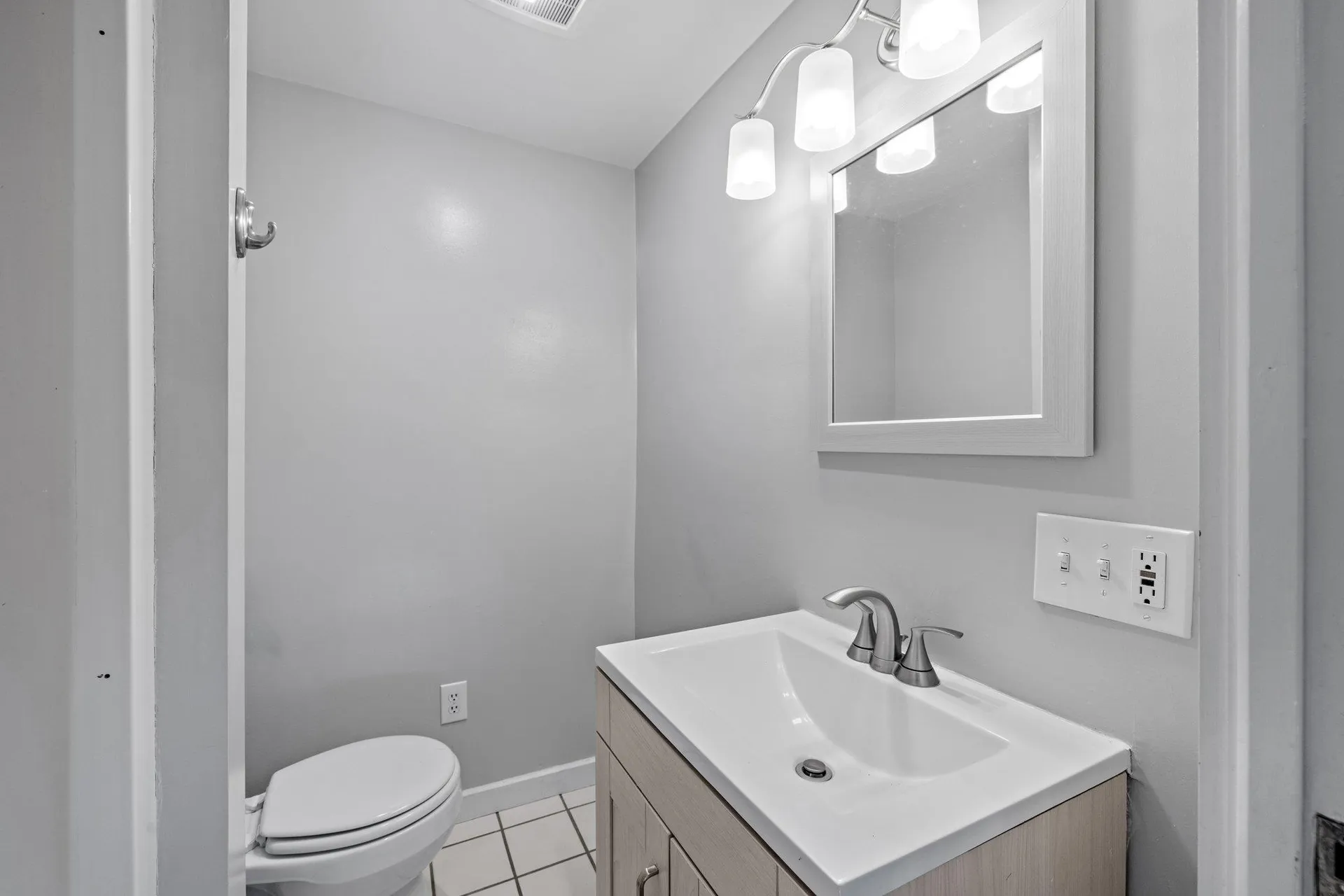 75 Pine Hill Road Wolfeboro NH 03894