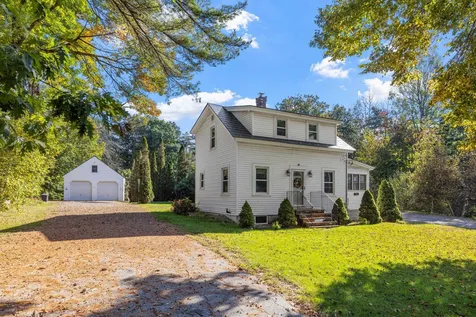 75 Pine Hill Road Wolfeboro NH 03894