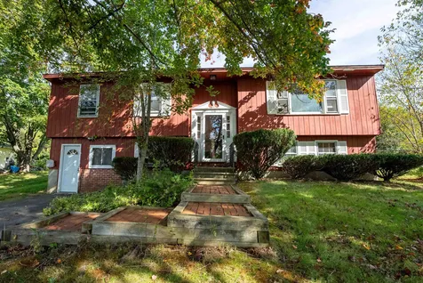 176 Henry Law Avenue Dover NH 03820