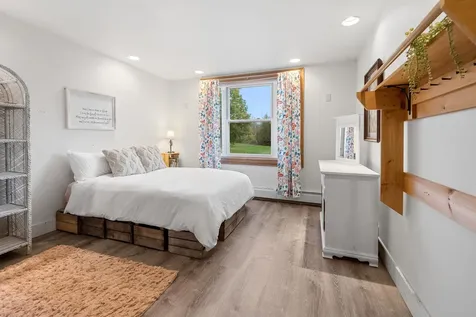 1900 Harwood Hill Bennington VT 05201