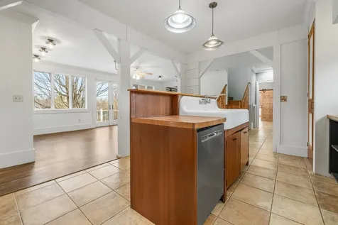 1900 Harwood Hill Bennington VT 05201