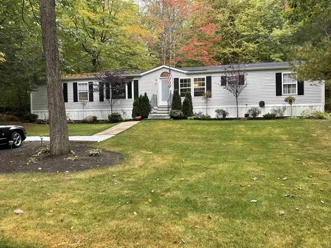 2 Kenyann Drive Wolfeboro NH 03894