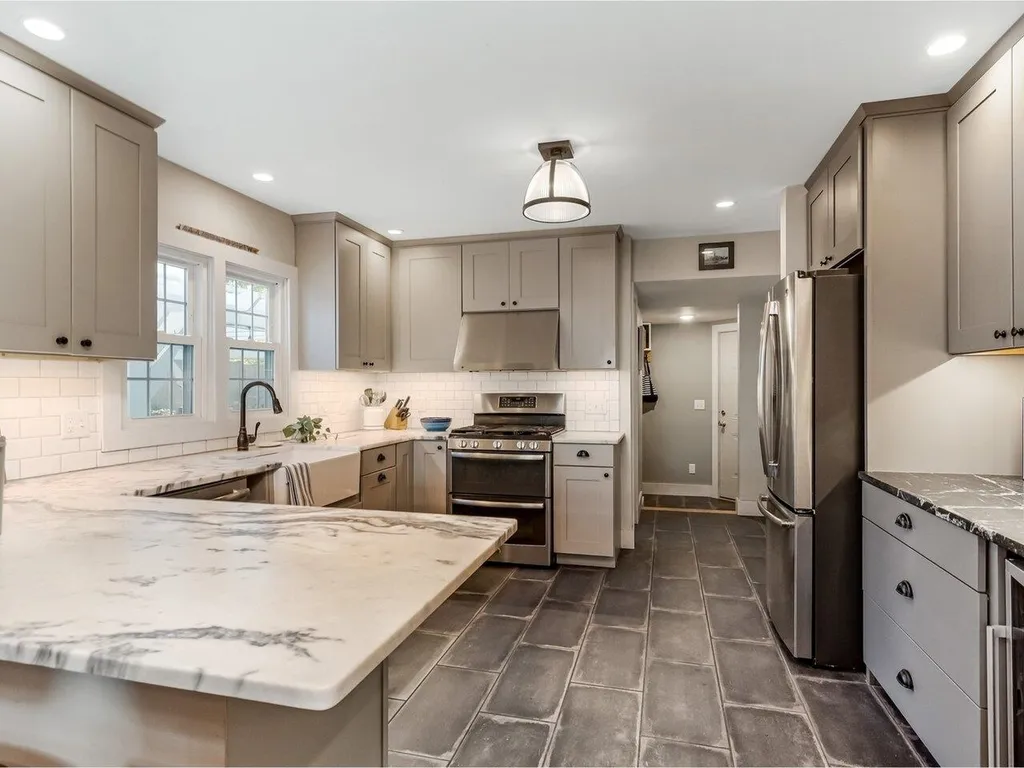 32 Fairmount Street Burlington VT 05401