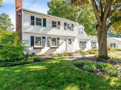 32 Fairmount Street Burlington VT 05401