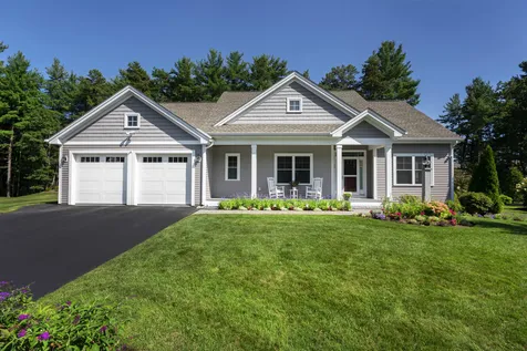 14 Serenity Lane Nashua NH 03062